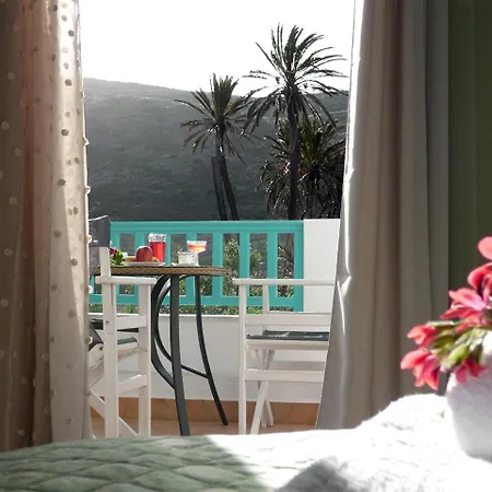 Tasoula Guest House Adamantas (Milos)