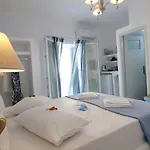 Tasoula 4* Adamantas (Milos)