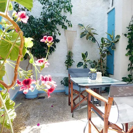 بيت ضيافة Tasoula