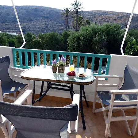 Tasoula Casa de hóspedes Adamantas (Milos)
